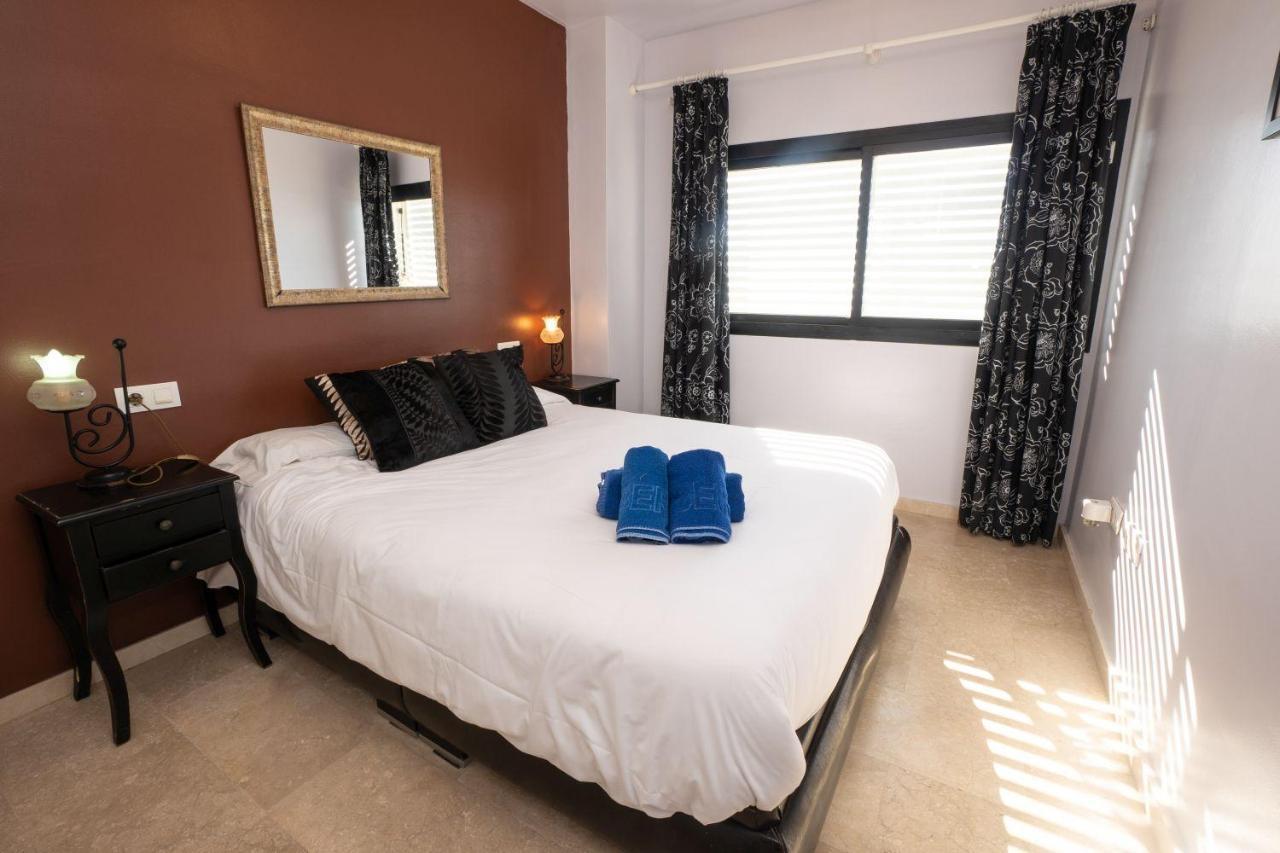 Playa Del Salon 2C Menyber Apartman Nerja Kültér fotó