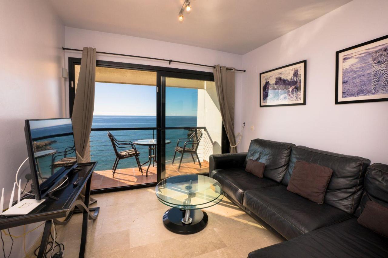 Playa Del Salon 2C Menyber Apartman Nerja Kültér fotó